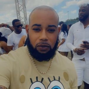 Meet your Posher, Levar